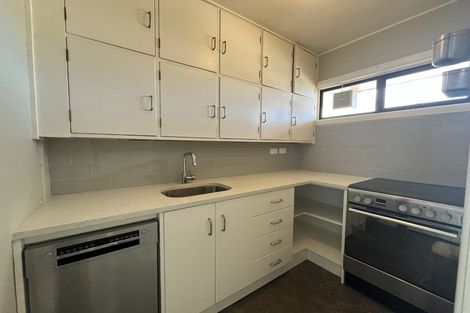 Photo of property in 17/4 Claremont Grove, Mount Victoria, Wellington, 6011
