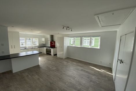 Photo of property in 253 Riverside Drive, Waterloo, Lower Hutt, 5011