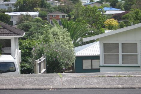 Photo of property in 1/104 Archers Road, Glenfield, Auckland, 0629