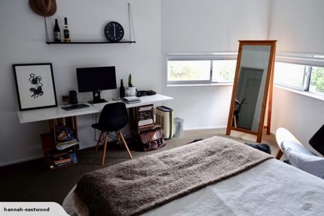 Photo of property in 11/2 Onslow Road, Khandallah, Wellington, 6035