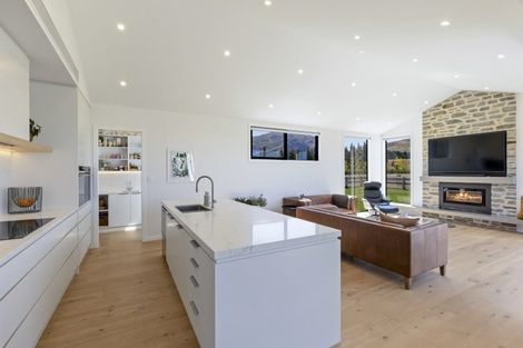 Photo of property in 75 Stone Drive, Cromwell, 9384