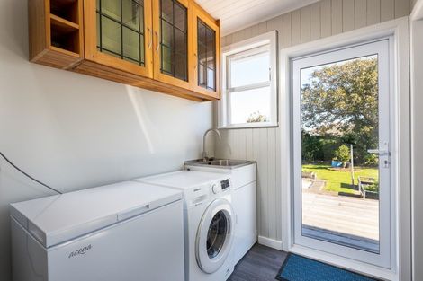 Photo of property in 41 Seymour Street, Waitara, 4320