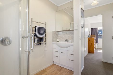 Photo of property in 215a Chartwell Avenue, Whangamata, 3620