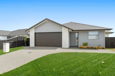 Photo of property in 9 Jeffs Way, Papamoa Beach, Papamoa, 3118