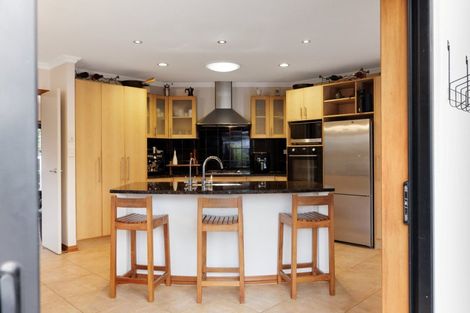 Photo of property in 24 Ohope Place, Papamoa Beach, Papamoa, 3118