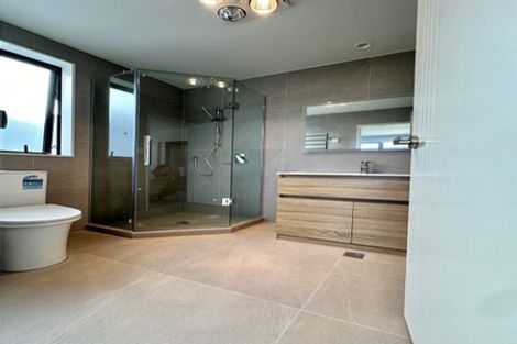 Photo of property in 18 Waka Street, Albany Heights, Auckland, 0632