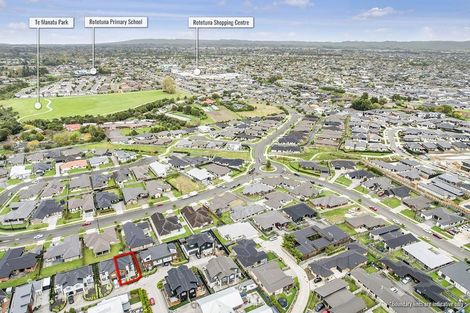 Photo of property in 9/15 Onukutara Place, Huntington, Hamilton, 3281