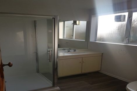 Photo of property in 1 Seton Street, Riccarton, Christchurch, 8011