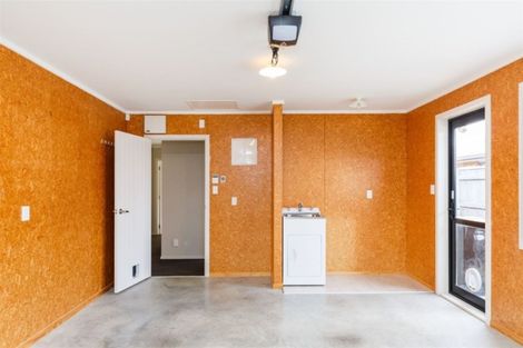 Photo of property in 85 Rosalie Terrace, Kelvin Grove, Palmerston North, 4414