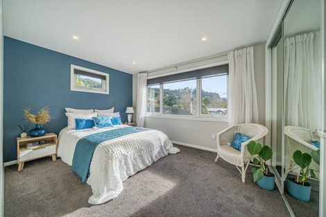 Photo of property in 12 Forest Road, Pinehaven, Upper Hutt, 5019