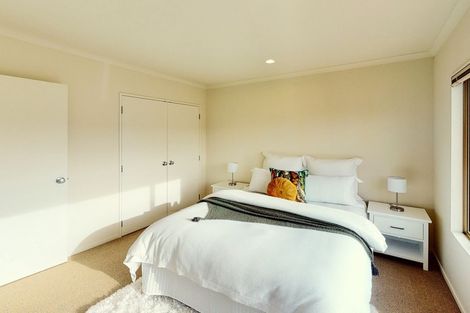 Photo of property in 17 Pendennis Point, Camborne, Porirua, 5026