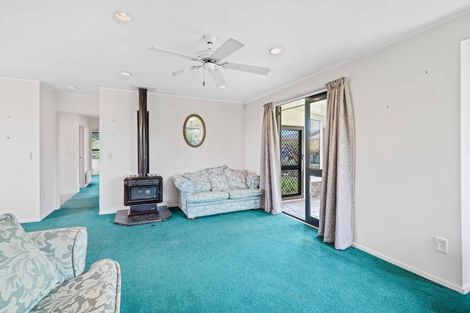 Photo of property in 3 Wilson Street, Islington, Christchurch, 8042