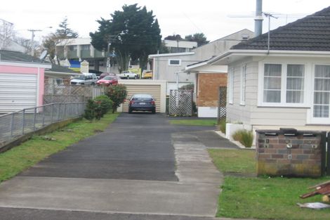 Photo of property in 1/4 Menary Street, Papakura, 2110