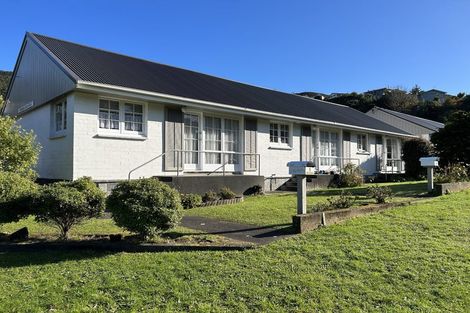 Photo of property in 1 Thurleigh Grove, Karori, Wellington, 6012