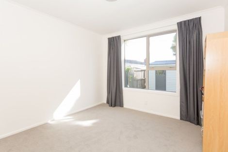 Photo of property in 25 Delaware Crescent, Russley, Christchurch, 8042