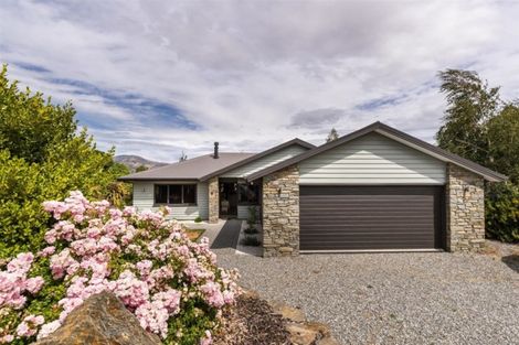 Photo of property in 82 Nichol Street, Lake Hawea, Wanaka, 9382