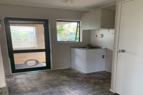 Photo of property in 3a Mawney Road, Henderson, Auckland, 0610