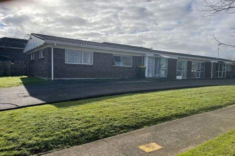 Photo of property in 1/77 Tiraumea Drive, Pakuranga, Auckland, 2010