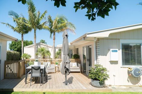 Photo of property in 8 Linklater Avenue, Bellevue, Tauranga, 3110