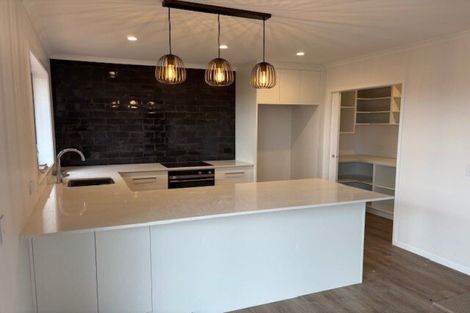 Photo of property in 10 Parkside Avenue, Feilding, 4702