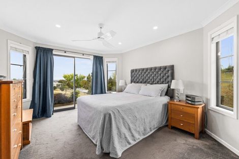 Photo of property in 136 Kopanga Road, Havelock North, 4130