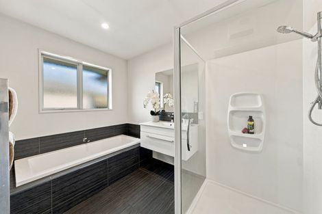 Photo of property in 34 Greenwich Street, Halswell, Christchurch, 8025