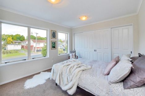 Photo of property in 15 Pooks Road, Ranui, Auckland, 0612