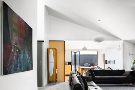 Photo of property in 76 Brougham Street, Mount Victoria, Wellington, 6011