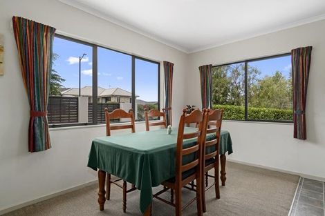 Photo of property in 52 Inverness Drive, Pyes Pa, Tauranga, 3112