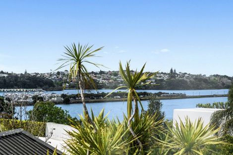 Photo of property in 24 Crescent Road, Parnell, Auckland, 1052