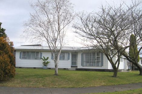 Photo of property in 56 Trigg Crescent, Taradale, Napier, 4112