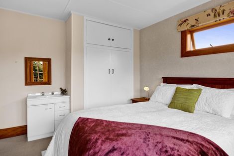 Photo of property in 13 Chilman Street, Strandon, New Plymouth, 4312