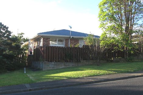 Photo of property in 1/4 Anne Road, Hillcrest, Auckland, 0627