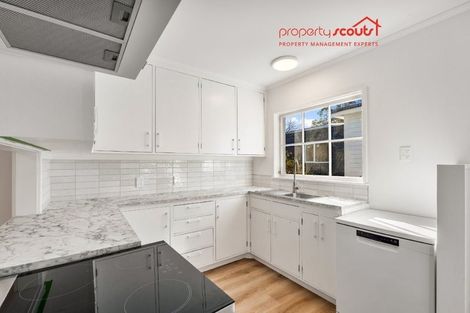 Photo of property in 3 Shortland Place, Havelock North, 4130