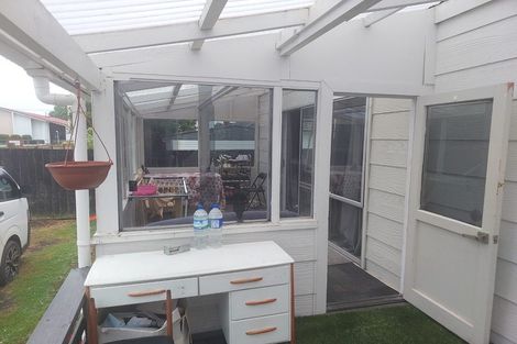 Photo of property in 1/102 Settlement Road, Papakura, 2110