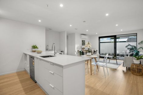 Photo of property in 11/200 Knights Road, Hutt Central, Lower Hutt, 5011