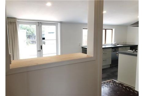 Photo of property in 95 Olliviers Road, Phillipstown, Christchurch, 8011