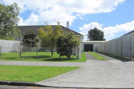Photo of property in 39a Arimu Road, Papakura, 2110