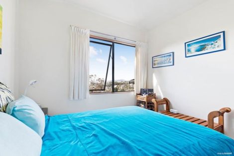 Photo of property in 3/180 Browns Bay Road, Murrays Bay, Auckland, 0630