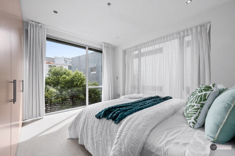 Photo of property in Sanctum Apartment, 10 Ebor Street, Te Aro, Wellington, 6011