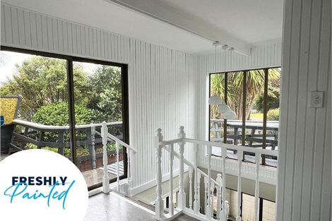 Photo of property in 1070 Scenic Drive North, Swanson, Auckland, 0816