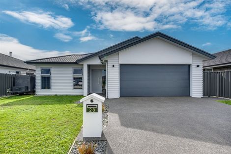 Photo of property in 28 Hurunui Drive, Te Awa, Napier, 4110