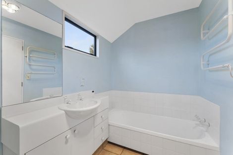 Photo of property in 23 Coates Place, Rangiora, 7400