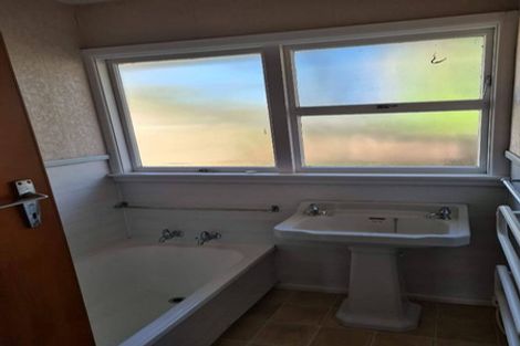 Photo of property in 41 Maidstone Road, Ilam, Christchurch, 8041