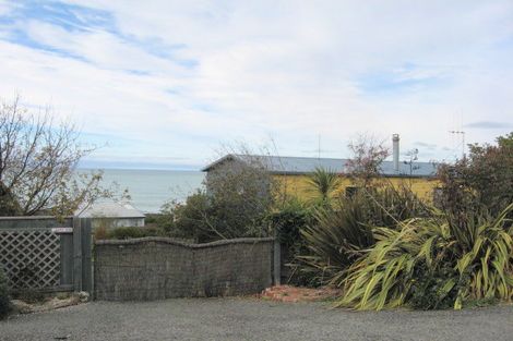 Photo of property in 19 Nasmyth Street, Kakanui, Oamaru, 9495