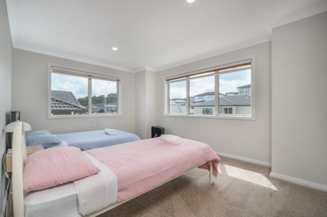 Photo of property in 11 Ballindrait Drive, Flat Bush, Auckland, 2019