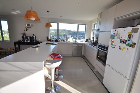 Photo of property in 79 Percy Dyett Drive, Karori, Wellington, 6012