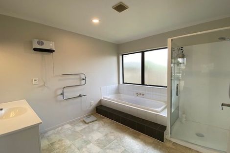 Photo of property in 4 Britannia Place, Half Moon Bay, Auckland, 2012