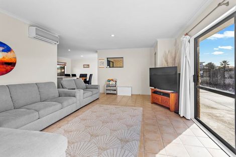 Photo of property in 19 Ata-mahina Way, Ruakaka, 0116