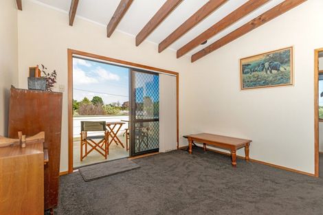 Photo of property in 11 Oak Street, Mangapapa, Gisborne, 4010